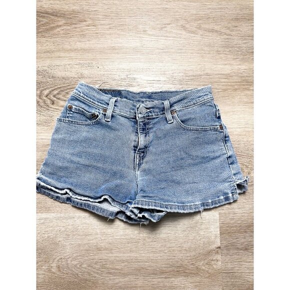 Levi's Light Wash Denim Shorts 26 Womens Mid Rise Jean Shortie - Picture 1 of 10